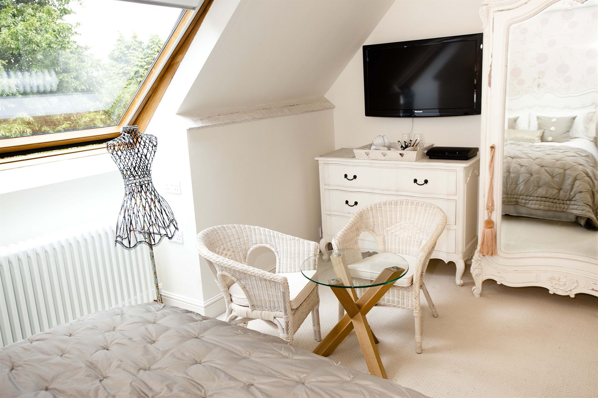 Windfalls Boutique 5* Crawley (West Sussex)