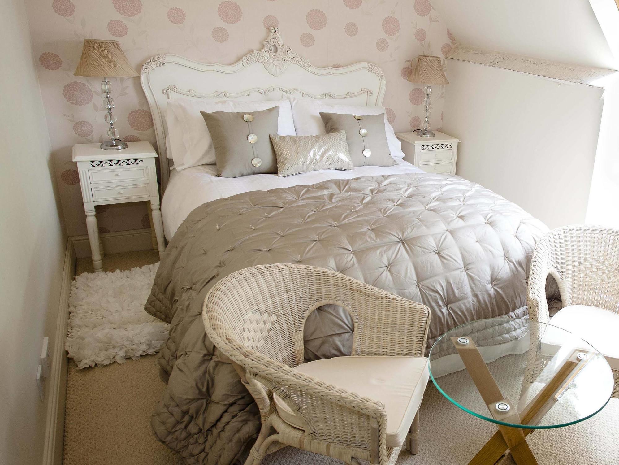Windfalls Boutique Crawley (West Sussex)