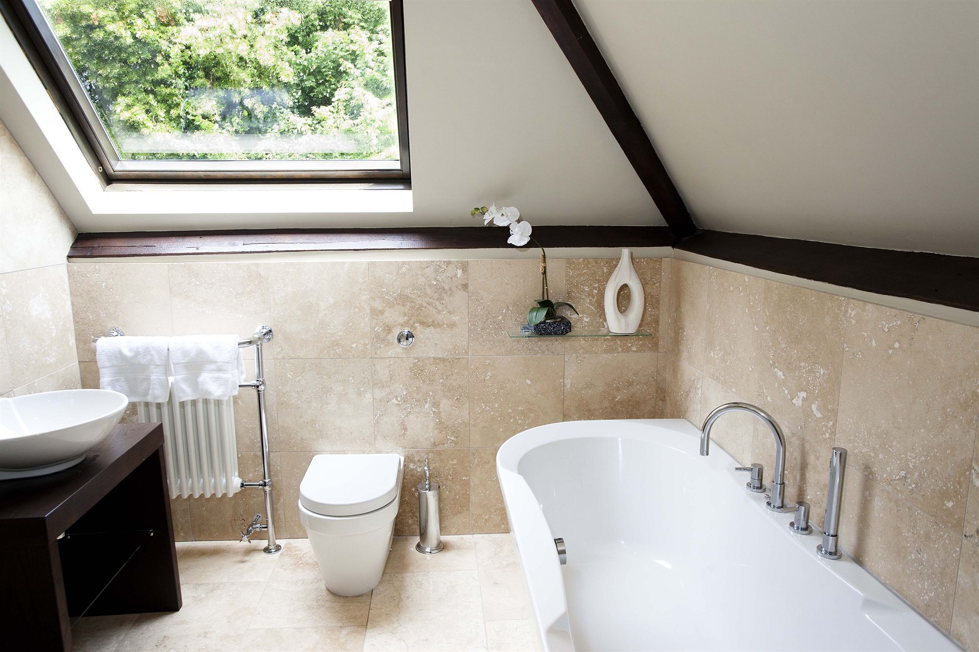 Windfalls Boutique 5* Crawley (West Sussex)